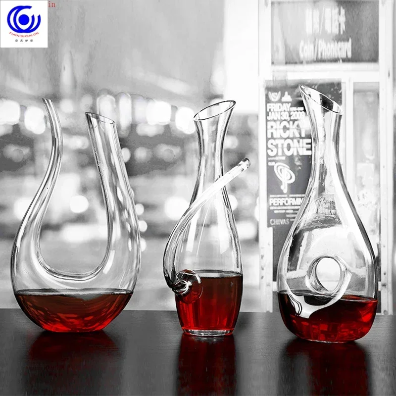 Crystal glass commercial household high-end light luxury high-end wine dispenser decanter
Crystal glass commercial household high-end light luxury high-end wine dispenser decanter