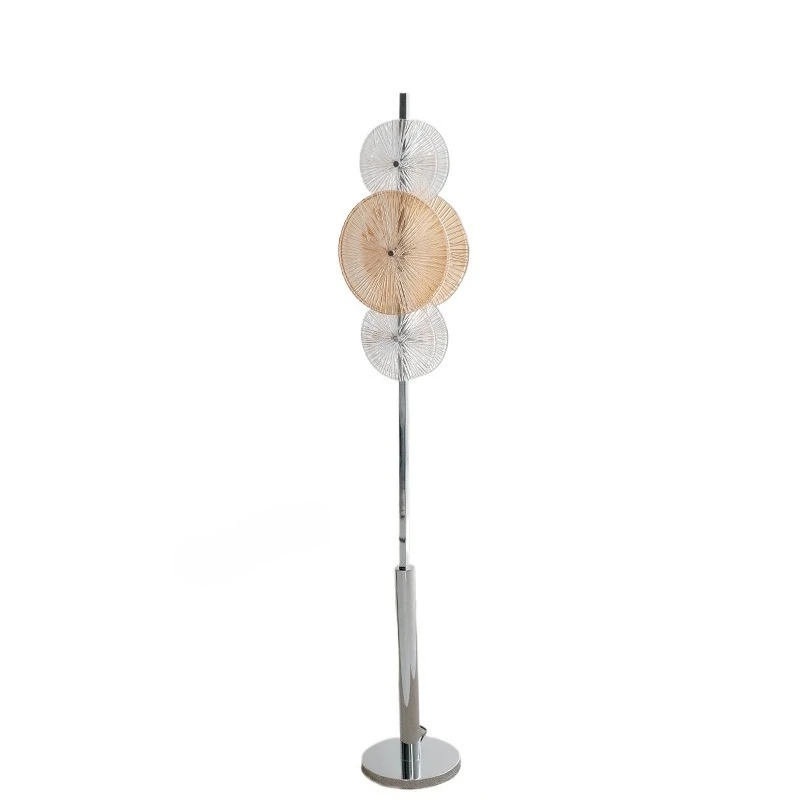 Modern simple glass floor lamp exhibition hall living room atmosphere standing lamp
Modern simple glass floor lamp exhibition hall living room atmosphere standing lamp