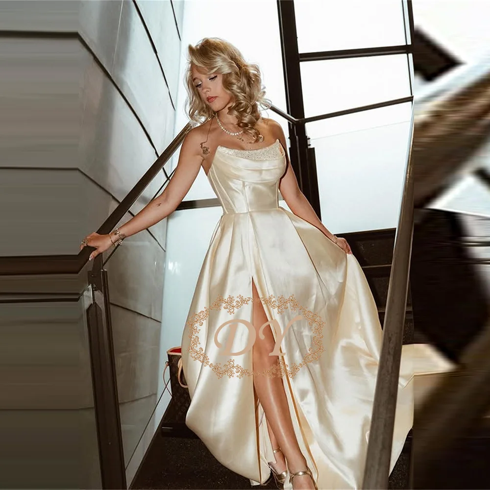DY Wedding Dress Customized Ivory A-line Sweetheart Beaded with Rhinestones Satin Bridal Gown Bride Party Dress
DY Wedding Dress Customized Ivory A-line Sweetheart Beaded with Rhinestones Satin Bridal Gown Bride Party Dress