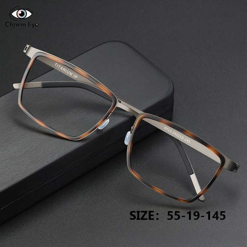 Square Ultra Light Pure Titanium Eyeglass Frame Tortoiseshell Men Women Screwless Myopia Anti Blue Light Color Changing Glasses 
Square Ultra Light Pure Titanium Eyeglass Frame Tortoiseshell Men Women Screwless Myopia Anti Blue Light Color Changing Glasses