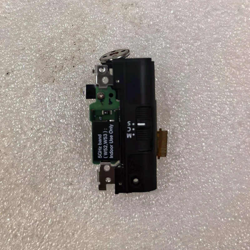 Новый боковой переключатель режима M C S, плата GPS и микрфон, запчасти для ремонта для камер Fujifilm X100VI X100M6
Новый боковой переключатель режима M C S, плата GPS и микрфон, запчасти для ремонта для камер Fujifilm X100VI X100M6