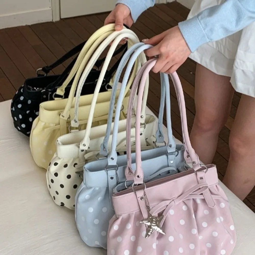 Versatile Sweet Polka Dot Shoulder Bag Large Capacity Star Pendant Hobo Bag Bow Decor PU Ruched Underarm Bag Sports
Versatile Sweet Polka Dot Shoulder Bag Large Capacity Star Pendant Hobo Bag Bow Decor PU Ruched Underarm Bag Sports