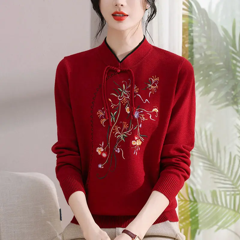 New Chinese style Pullovers Tops Winter Women Clothes Long Sleeve Embroidery Thick Sweater Half High Collar Knitted Shirt
New Chinese style Pullovers Tops Winter Women Clothes Long Sleeve Embroidery Thick Sweater Half High Collar Knitted Shirt
