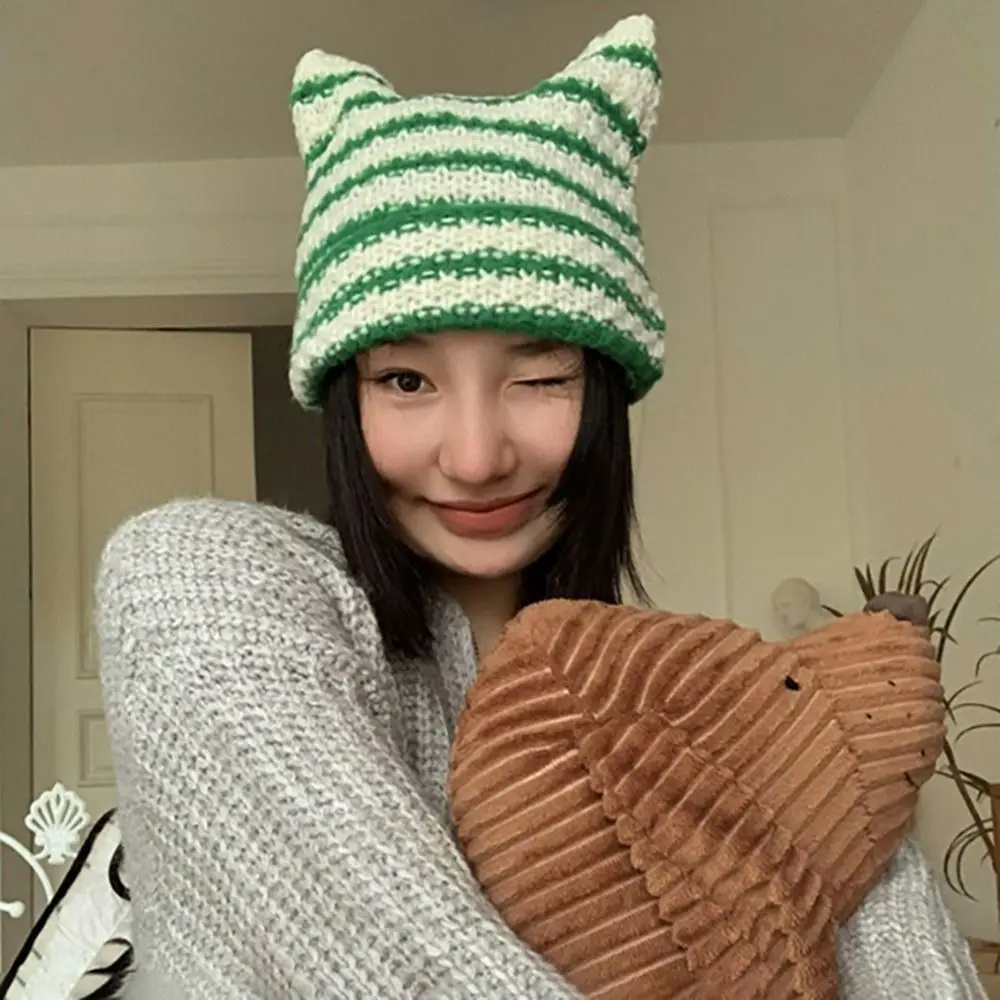 Y2K Harajuku Punk Gothic Knitted Cat Ear Little Devil Hat Millennium Women Kawaii Designer Winter Handmade Beanie Female Caps
Y2K Harajuku Punk Gothic Knitted Cat Ear Little Devil Hat Millennium Women Kawaii Designer Winter Handmade Beanie Female Caps