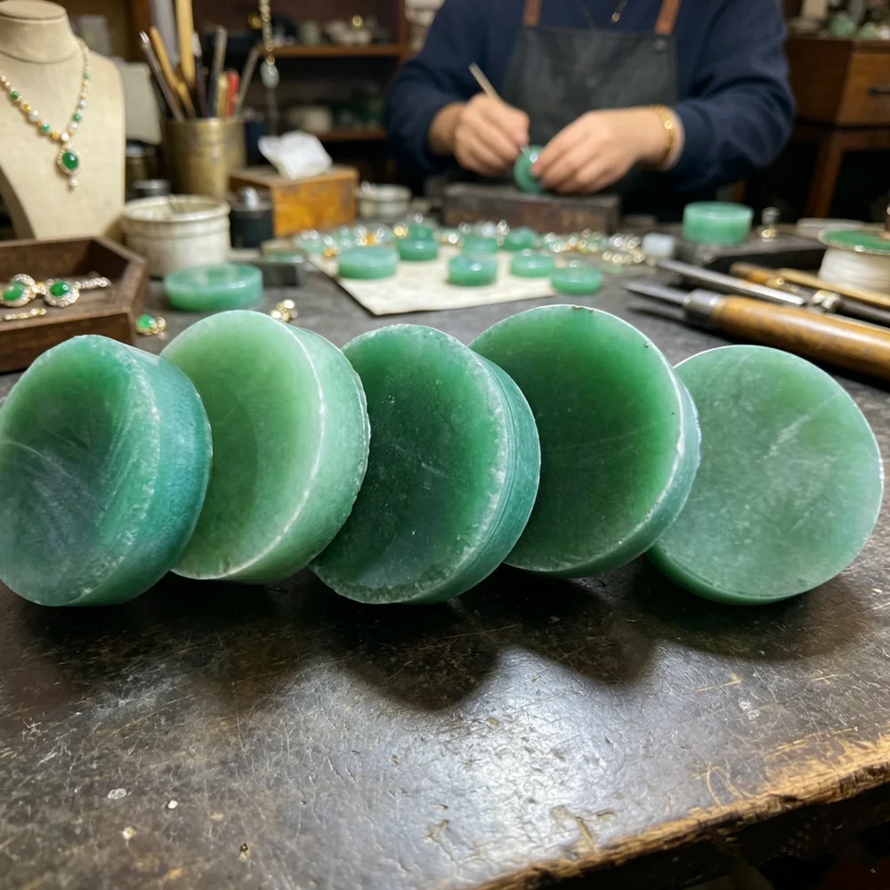 1pcs Natural Green Aventurine Bracelet Core Quartz Dongling Jade Making Bracelets Mineral Energy Home Decoration Stone Craft
1pcs Natural Green Aventurine Bracelet Core Quartz Dongling Jade Making Bracelets Mineral Energy Home Decoration Stone Craft
