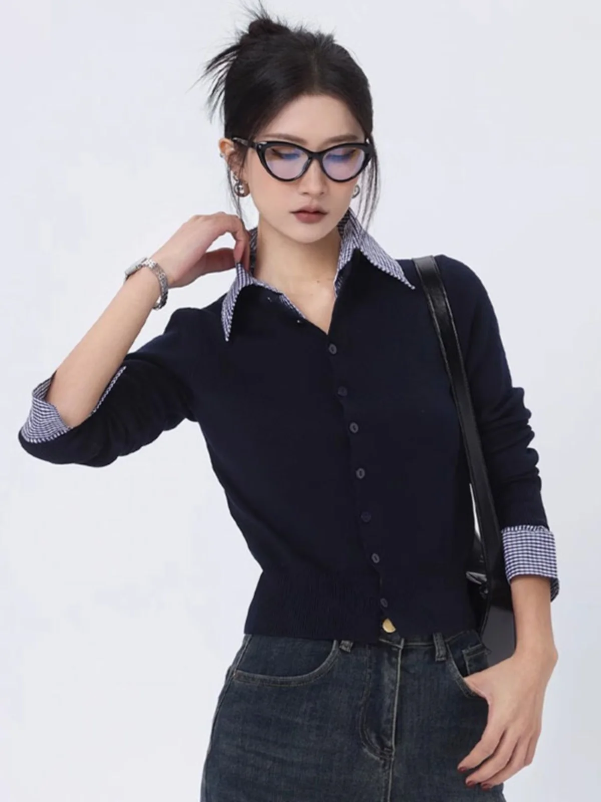 Women's Plaid Shirt Collar Splice Knitted Sweater Coat Slim Fit Autumn Winter Outerwear Collar Long Sleeve Top
Women's Plaid Shirt Collar Splice Knitted Sweater Coat Slim Fit Autumn Winter Outerwear Collar Long Sleeve Top