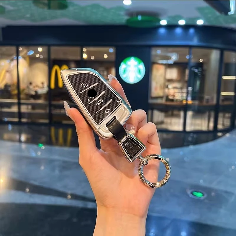 Suitable for BMW key protection case 5 3 Series x3 shell x5 buckle x1 car blade i3/530/325li bag
Suitable for BMW key protection case 5 3 Series x3 shell x5 buckle x1 car blade i3/530/325li bag
