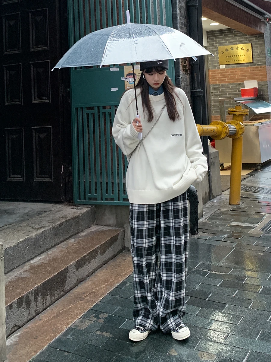 Summer Women's Wide Leg Pants Korean Style Student Casual Long Trousers Drapey Straight Cut Versatile High Waist Loose Fit
Summer Women's Wide Leg Pants Korean Style Student Casual Long Trousers Drapey Straight Cut Versatile High Waist Loose Fit