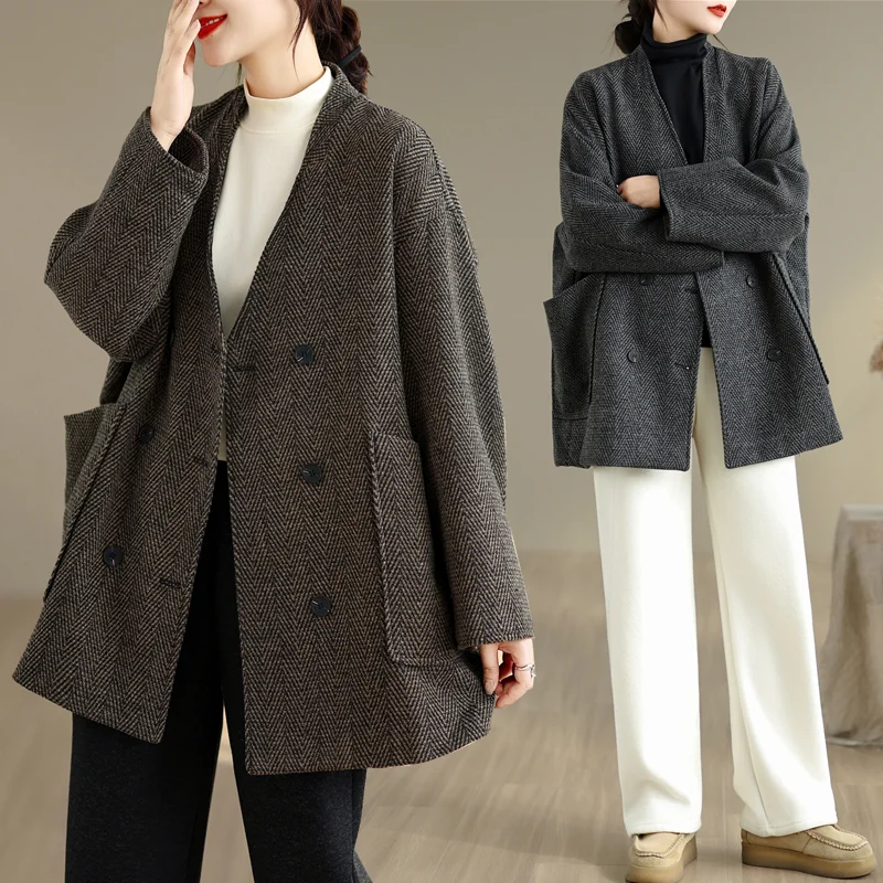 Осень-зима, Новое поступление, женское свободное шерстяное пальто в v-образную полоску, простая мода, большие размеры, однотонная утягивающая универсальная верхняя одежда
Осень-зима, Новое поступление, женское свободное шерстяное пальто в v-образную полоску, простая мода, большие размеры, однотонная утягивающая универсальная верхняя одежда