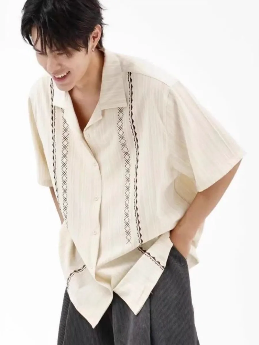 Unisex Vintage Cuban Collar Embroidered Shirt Men Women Summer Short Sleeve American Ins Chic Minimalist Casual Top
Unisex Vintage Cuban Collar Embroidered Shirt Men Women Summer Short Sleeve American Ins Chic Minimalist Casual Top