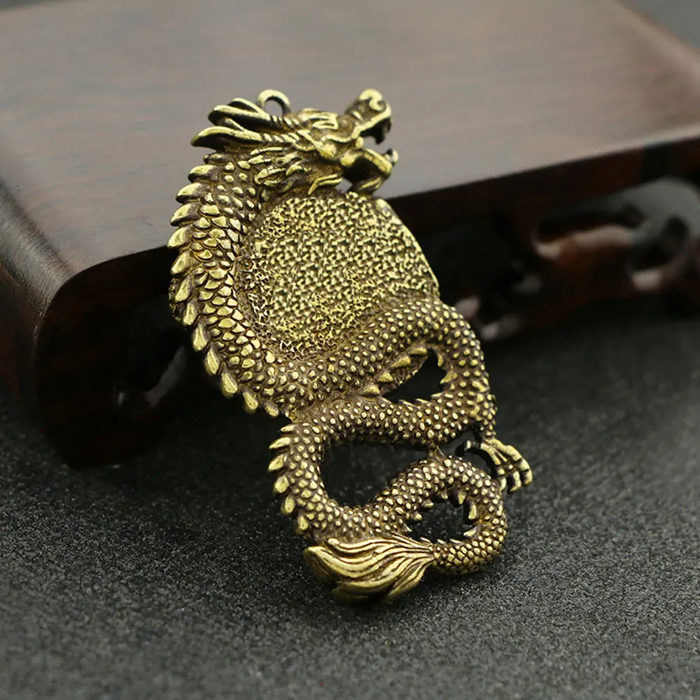 Brass Dragon Pendant Retro Vintage Chinese Style Hanging Dragon Craft Keychain Charm Handmade Decor Key Ring Pendant 
Brass Dragon Pendant Retro Vintage Chinese Style Hanging Dragon Craft Keychain Charm Handmade Decor Key Ring Pendant