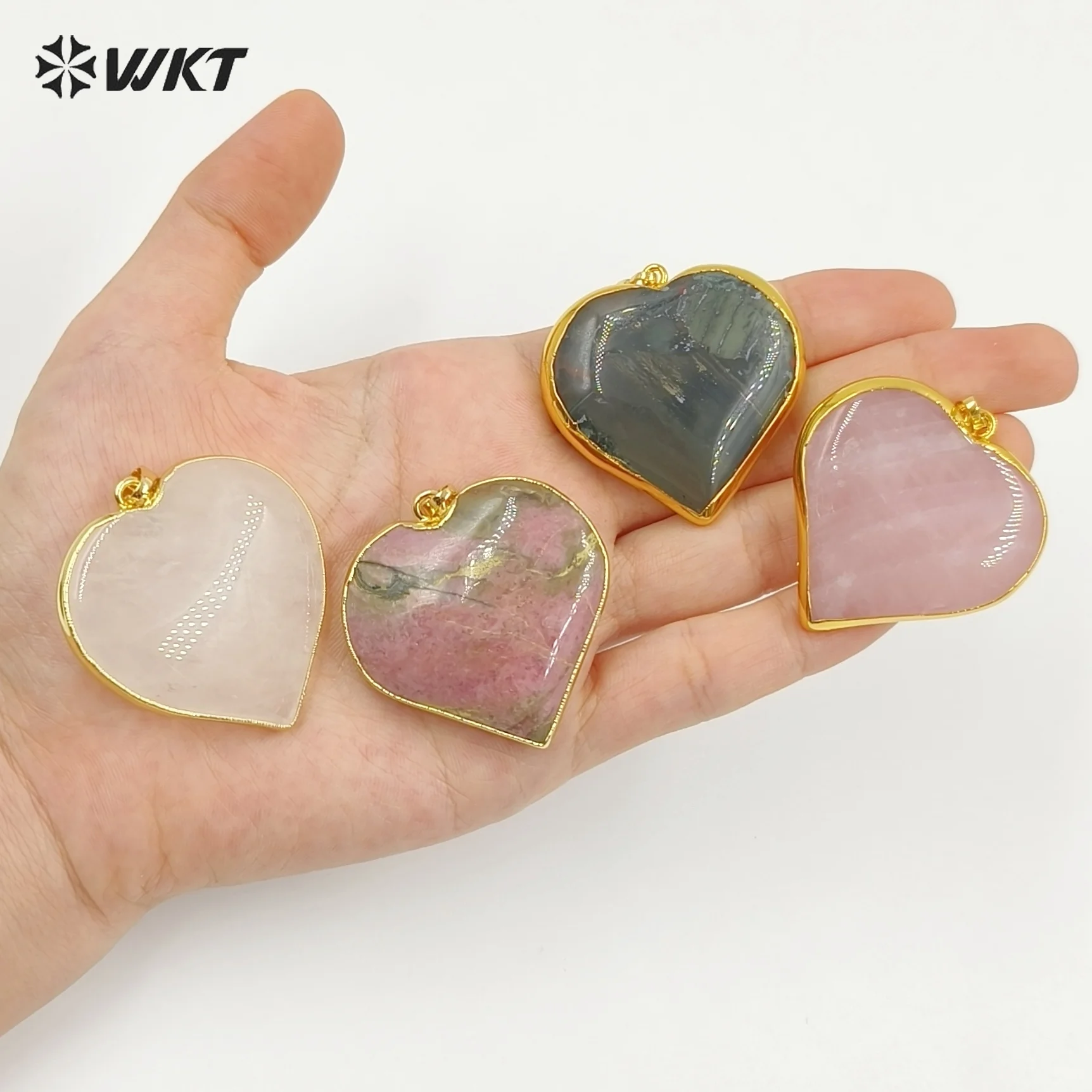 WT-P2126 High Quality Gemstone Classic Heart Shape Pendant With 18K Real Gold Plated For Women Birthday Decoration
WT-P2126 High Quality Gemstone Classic Heart Shape Pendant With 18K Real Gold Plated For Women Birthday Decoration