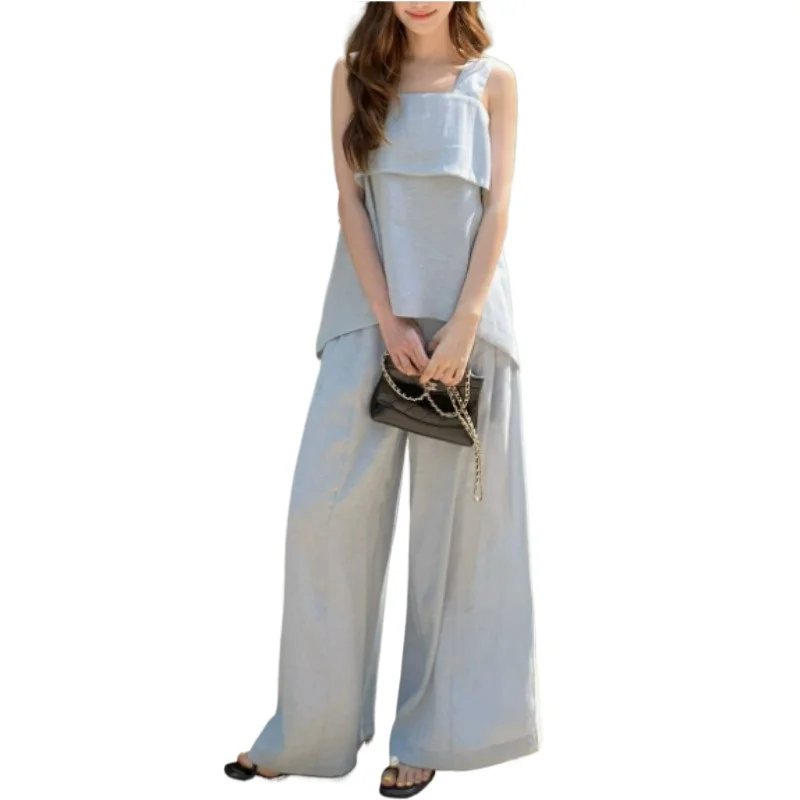 A Blue High-end Sleeveless Vest Set Women New Summer Style Laid-back Casual Wide-leg Pants Two-piece Set Simple and Fashionable
A Blue High-end Sleeveless Vest Set Women New Summer Style Laid-back Casual Wide-leg Pants Two-piece Set Simple and Fashionable
