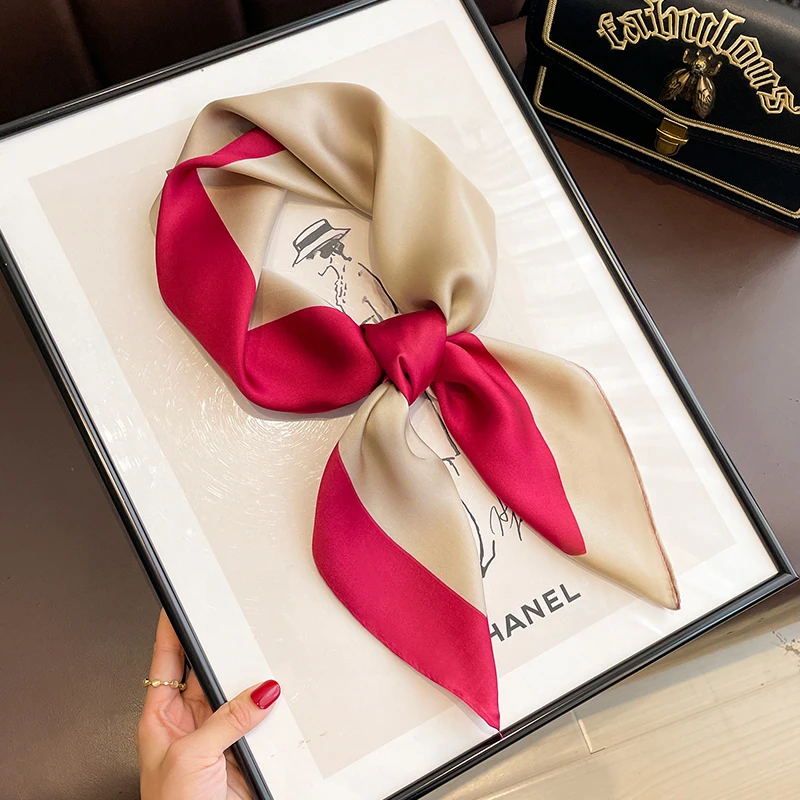 Square Luxury Leopard Print Silk Scarf Ladies Headband Small Hair Scarves Band Female Foulard E5852
Square Luxury Leopard Print Silk Scarf Ladies Headband Small Hair Scarves Band Female Foulard E5852
