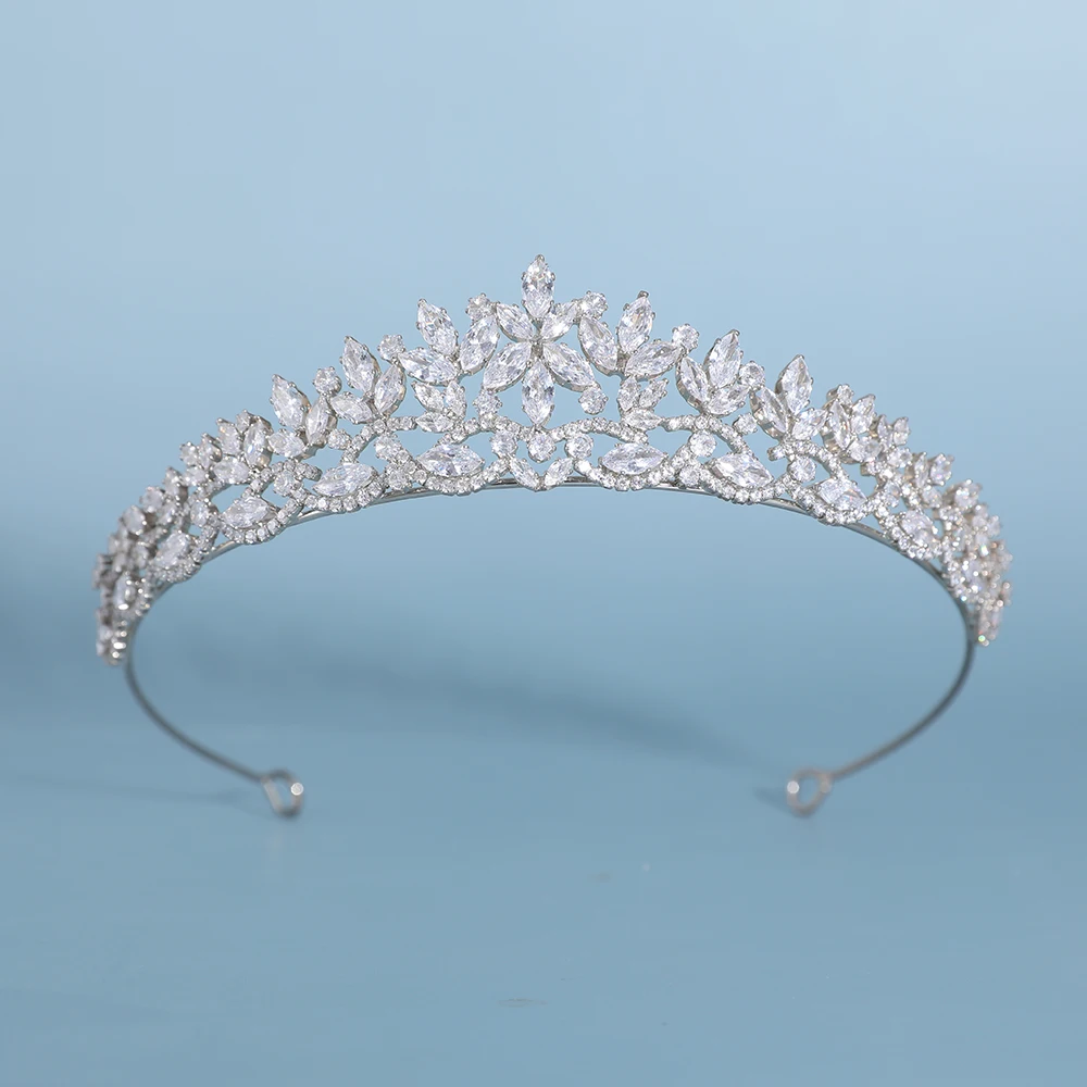 Bridal Crown Tiara For Wedding Headdress Zirconia CZ Princess Crowns For Women Girl 15 Years Party Prom Headband Bride Headpiece
Bridal Crown Tiara For Wedding Headdress Zirconia CZ Princess Crowns For Women Girl 15 Years Party Prom Headband Bride Headpiece