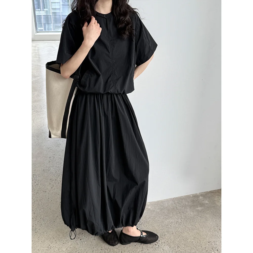 Simple Lightweight Short Sleeved Top+fluffy Skirt Two-piece Set For Women's Summer Set
Simple Lightweight Short Sleeved Top+fluffy Skirt Two-piece Set For Women's Summer Set