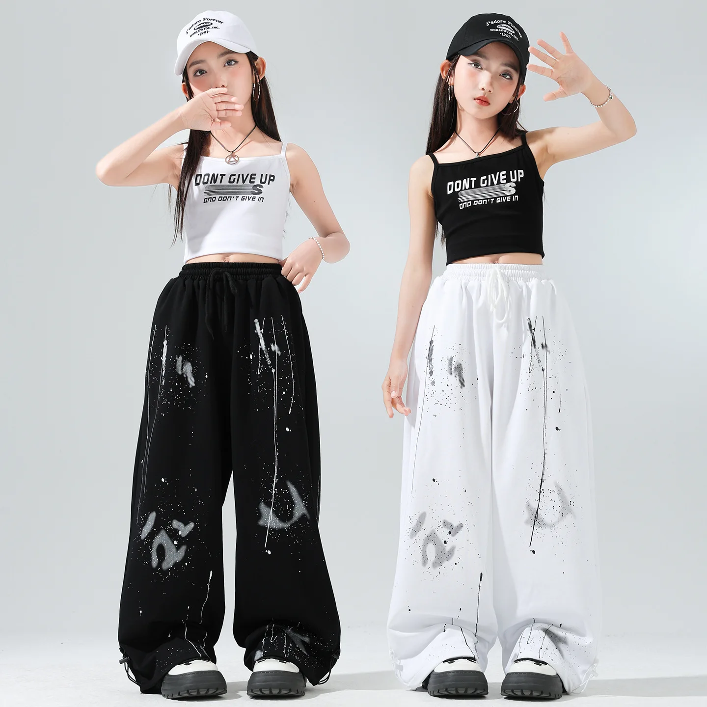 Kid Kpop Hip Hop Clothing White Black Camisole Crop Tank Top Casual Print Wide Sweat Pants for Girls Jazz Dance Costumes Clothes
Kid Kpop Hip Hop Clothing White Black Camisole Crop Tank Top Casual Print Wide Sweat Pants for Girls Jazz Dance Costumes Clothes