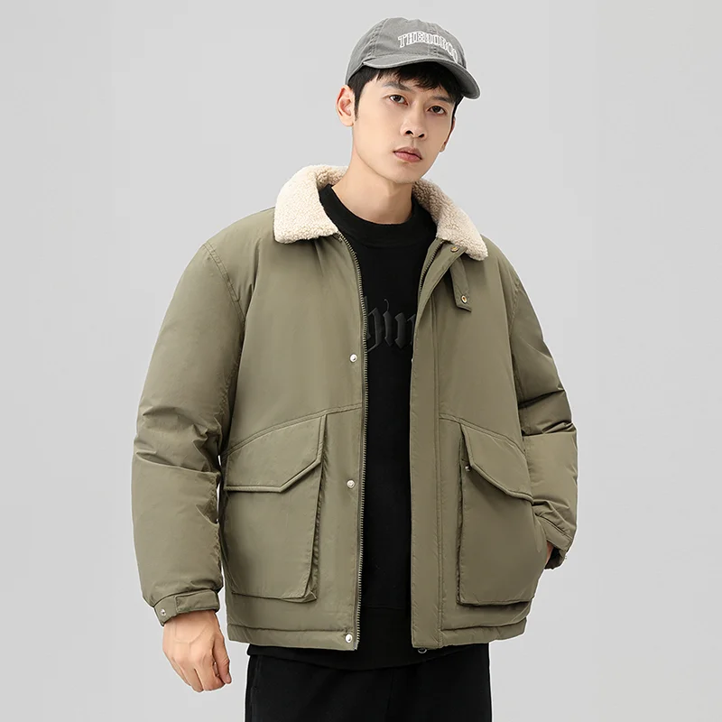 Зимняя мужская модная куртка с воротником из овечьего вельвета, спортивная повседневная теплая куртка из полиэфирного волокна с наполнителем из белого пуха для активного отдыха
Зимняя мужская модная куртка с воротником из овечьего вельвета, спортивная повседневная теплая куртка из полиэфирного волокна с наполнителем из белого пуха для активного отдыха