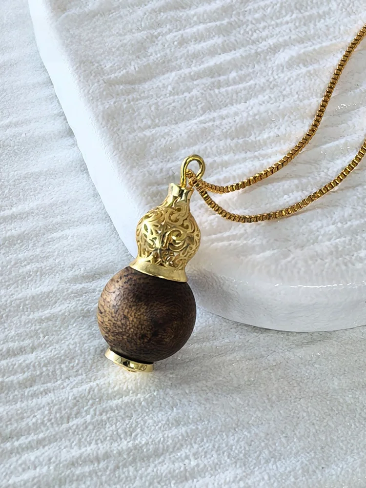 National Museum of China Luxury Couples Pendant Necklace Incense Gourd Design Vintage Girl Style Brown Color for Men's Birthd...
National Museum of China Luxury Couples Pendant Necklace Incense Gourd Design Vintage Girl Style Brown Color for Men's Birthd...