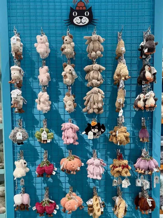 JC popular New cartoon toy expression food series bags, accessories, fun keychain, baby comfort doll, Couple’s Christmas gift.
JC popular New cartoon toy expression food series bags, accessories, fun keychain, baby comfort doll, Couple’s Christmas gift.