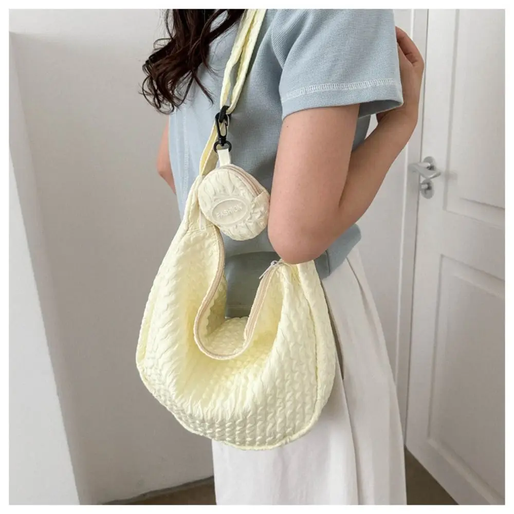 Nylon Crossbody Bag Ruched Design Satchel Bag Shoulder Bag Pleated Cloud Bag Korean Style Bag for Girl Women
Nylon Crossbody Bag Ruched Design Satchel Bag Shoulder Bag Pleated Cloud Bag Korean Style Bag for Girl Women