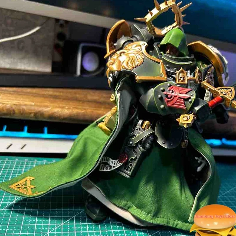 JOYTOY 40K 1/18 Scale Dark Angel Lion King Gene Primitive Master Elrongson Green Cape Accessories
JOYTOY 40K 1/18 Scale Dark Angel Lion King Gene Primitive Master Elrongson Green Cape Accessories