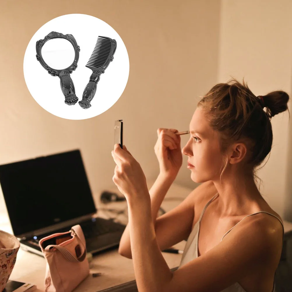 2Pcs Vintage Mirror Comb Set Handheld Hairdressing Styling Accessories Perfect Makeup Mirror Comb for Women Girls
2Pcs Vintage Mirror Comb Set Handheld Hairdressing Styling Accessories Perfect Makeup Mirror Comb for Women Girls
