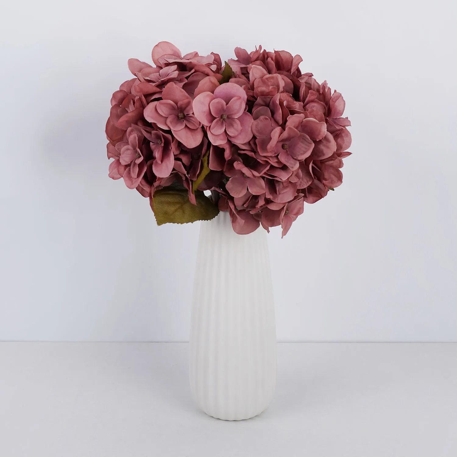 Artificial Rose Flower Silk Hydrangea Wedding Small Bouquet Fake Flower Party DIY Autumn Beautiful Decoration 36cm/14.17inch
Artificial Rose Flower Silk Hydrangea Wedding Small Bouquet Fake Flower Party DIY Autumn Beautiful Decoration 36cm/14.17inch