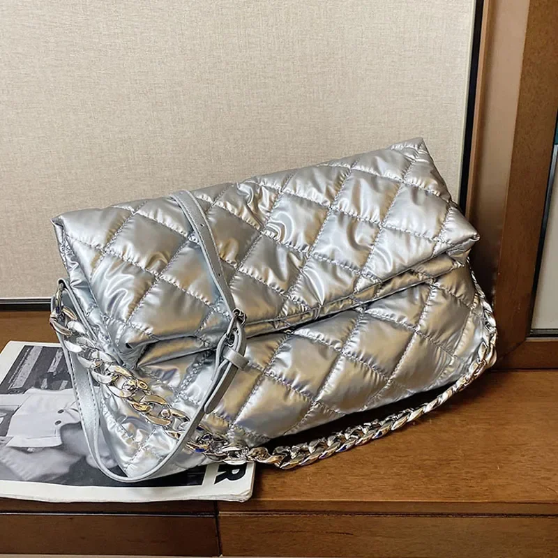 Large Nylon Crossbody Bags For Women Quilted Shoulder Bag New Women's Designer Chain Handbags Purses
Large Nylon Crossbody Bags For Women Quilted Shoulder Bag New Women's Designer Chain Handbags Purses