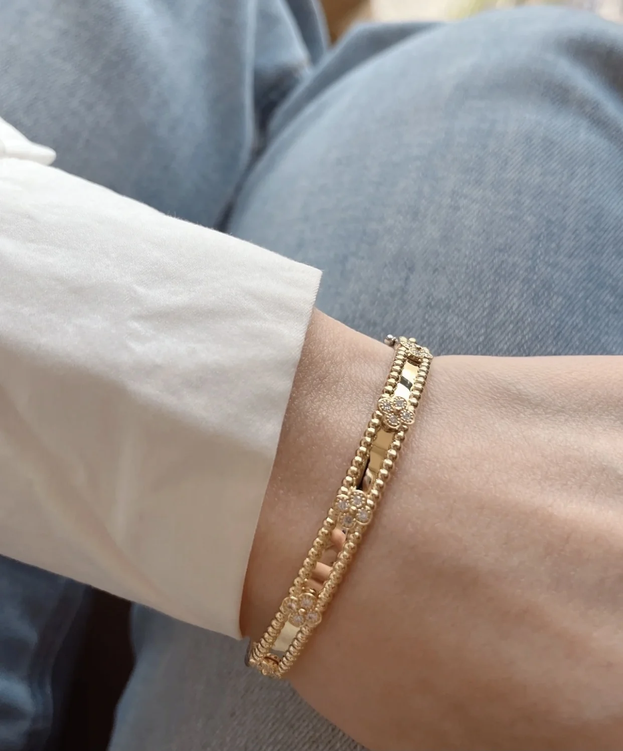 2025 New Style Ultra-thin Kaleidoscope Women's Bracelet - Jewelry, Perfect for Parties and Gifts
2025 New Style Ultra-thin Kaleidoscope Women's Bracelet - Jewelry, Perfect for Parties and Gifts