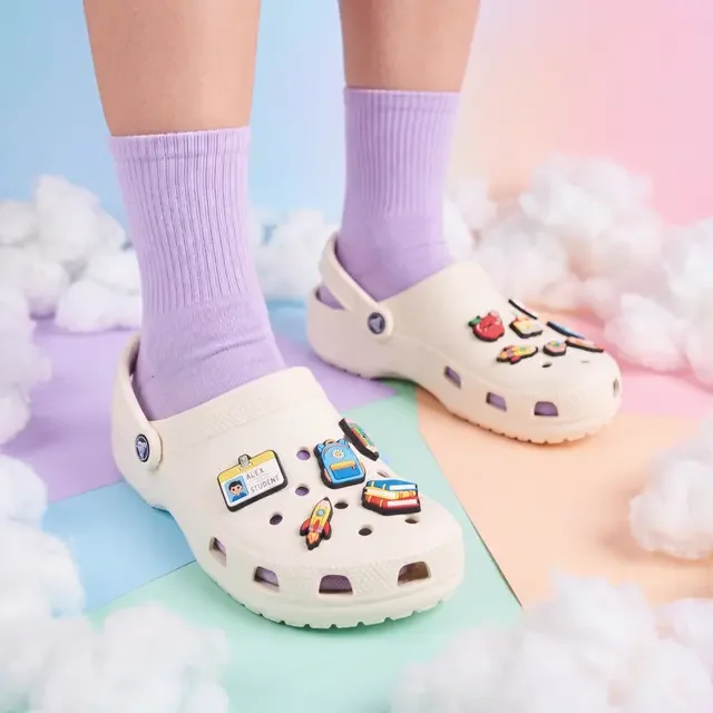 1-20Pcs School Student Book Bus PVC Shoe Buckle Sandals DIY Accessories Garden Shoes Charms Clogs Pins Backpack Decoration
1-20Pcs School Student Book Bus PVC Shoe Buckle Sandals DIY Accessories Garden Shoes Charms Clogs Pins Backpack Decoration