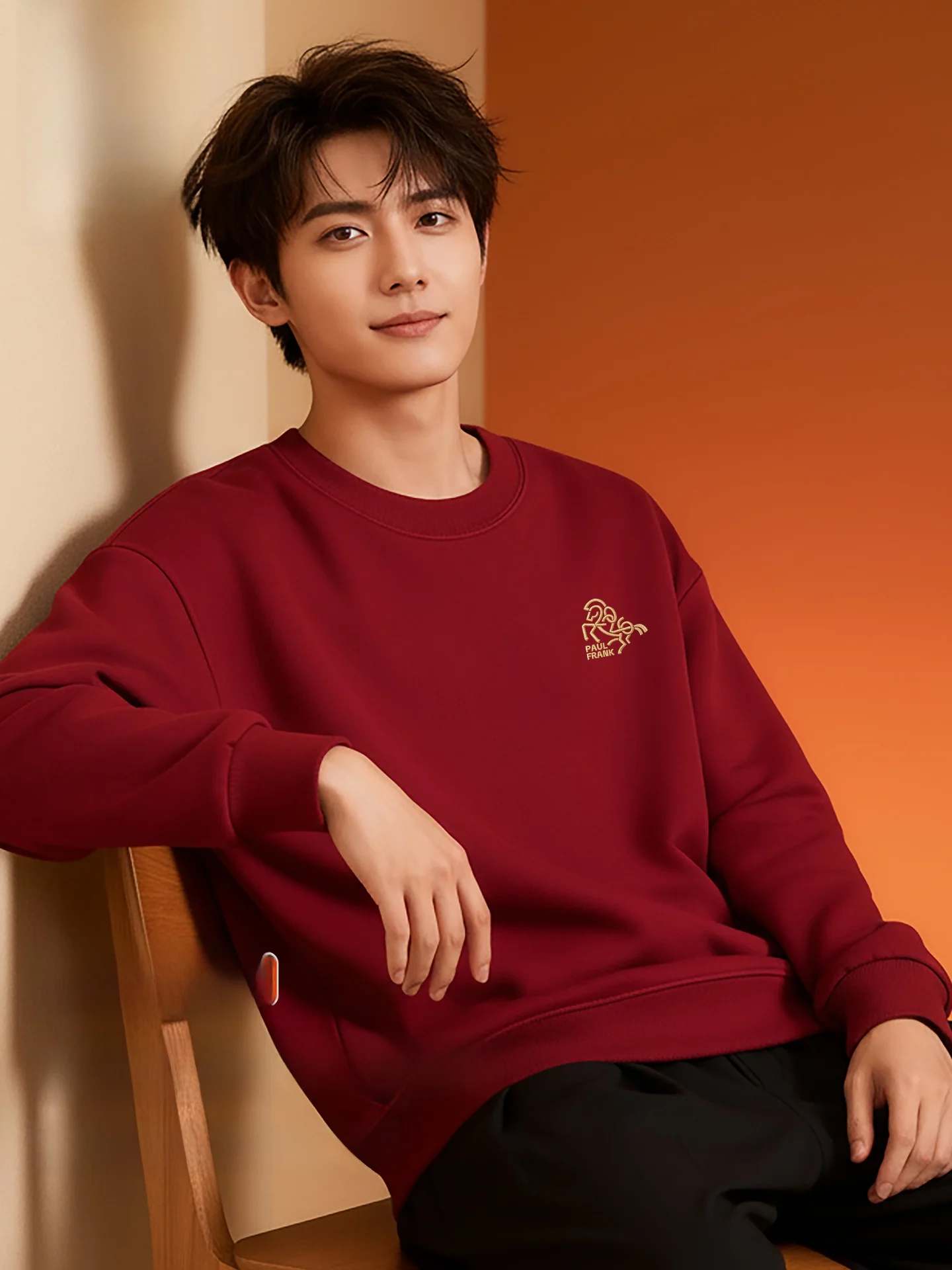 Утепленная флисовая толстовка с капюшоном, красная, новогодняя, парная одежда для мужчин и женщин, удобная, из хлопка и полиэстера, зимняя, с длинными рукавами
Утепленная флисовая толстовка с капюшоном, красная, новогодняя, парная одежда для мужчин и женщин, удобная, из хлопка и полиэстера, зимняя, с длинными рукавами