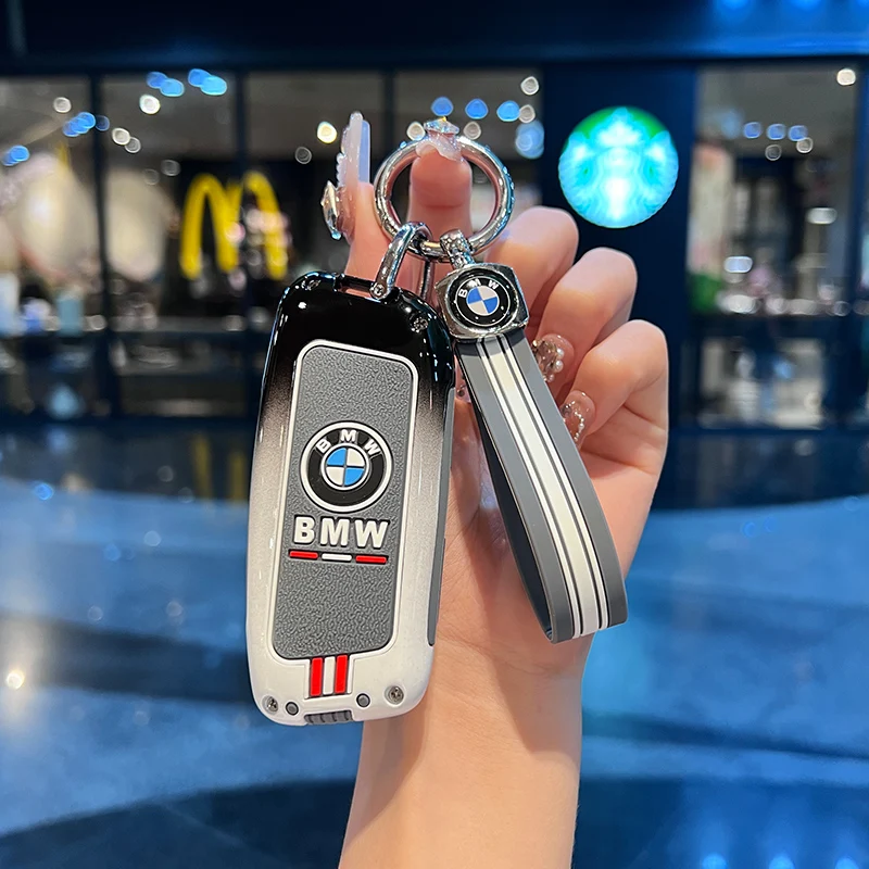 Car Key Case Cover Protector Holder Shell for BMW X1 U11 X7 G07 XM G09 i7 7 Series G70 LCI iX I20 U06 G81 M3 Auto Accessaries
Car Key Case Cover Protector Holder Shell for BMW X1 U11 X7 G07 XM G09 i7 7 Series G70 LCI iX I20 U06 G81 M3 Auto Accessaries