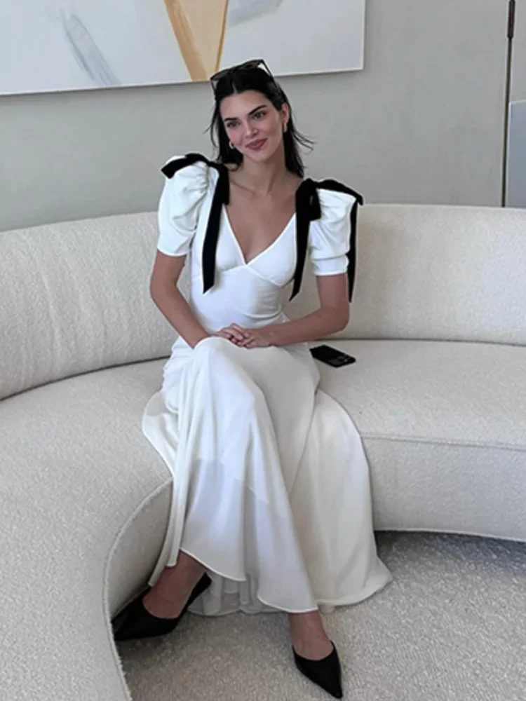 Summer Shoulder Bow White Dress Women Fashion Loose V Neck Puff Sleeve Maxi Dresses 2024 New Elegant Office Lady Party Vestidos
Summer Shoulder Bow White Dress Women Fashion Loose V Neck Puff Sleeve Maxi Dresses 2024 New Elegant Office Lady Party Vestidos