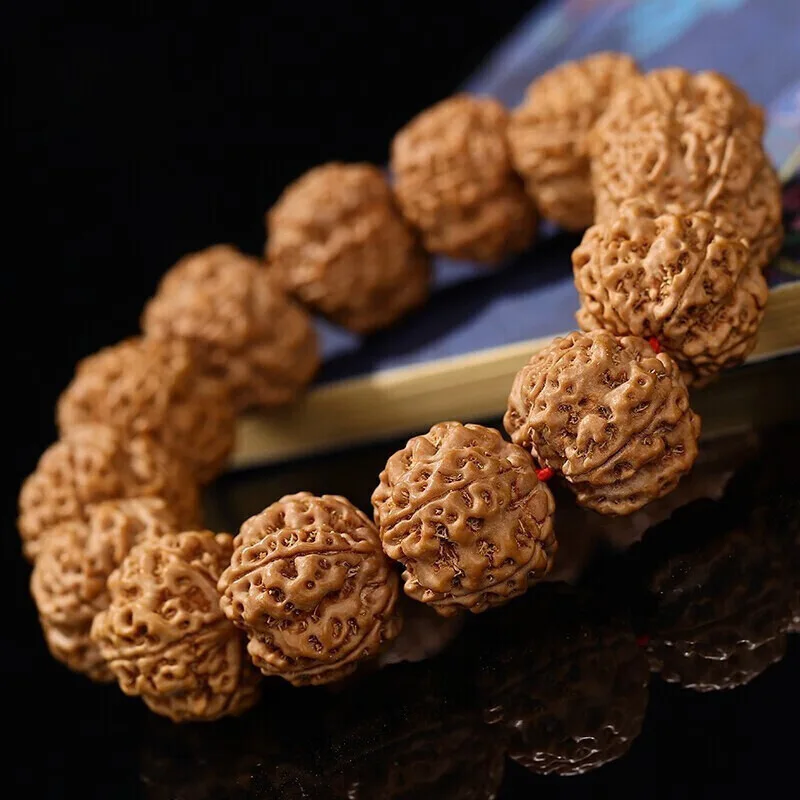 Nepal Jingang Bodhi Bracelet Men's Five Or Six Petals Plum Blossom Stump Full of Meat Collectables-Autograph Rosary Hand Toy Bud
Nepal Jingang Bodhi Bracelet Men's Five Or Six Petals Plum Blossom Stump Full of Meat Collectables-Autograph Rosary Hand Toy Bud