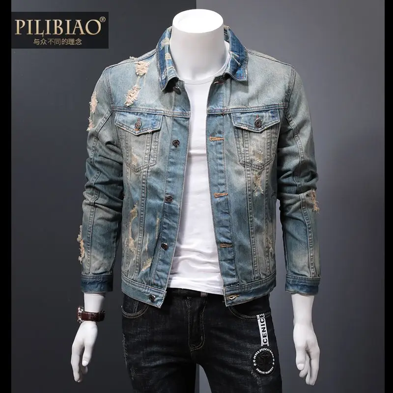 Spring and Autumn 2025 New Slim-fit Ripped Denim Men's Distressed Designer Cowboy Denim Jacket Top Lapel Jacket Denim Coat
Spring and Autumn 2025 New Slim-fit Ripped Denim Men's Distressed Designer Cowboy Denim Jacket Top Lapel Jacket Denim Coat