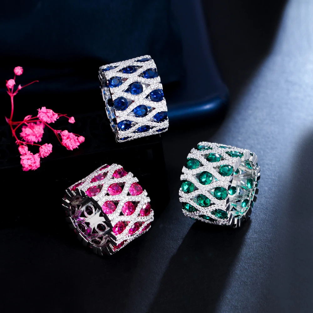 BeaQueen Punk Large Wide Ring Red Blue Green Full Cubic Zircon Silver Plated Summer Holiday Jewelry for Women Dancing Party R119
BeaQueen Punk Large Wide Ring Red Blue Green Full Cubic Zircon Silver Plated Summer Holiday Jewelry for Women Dancing Party R119