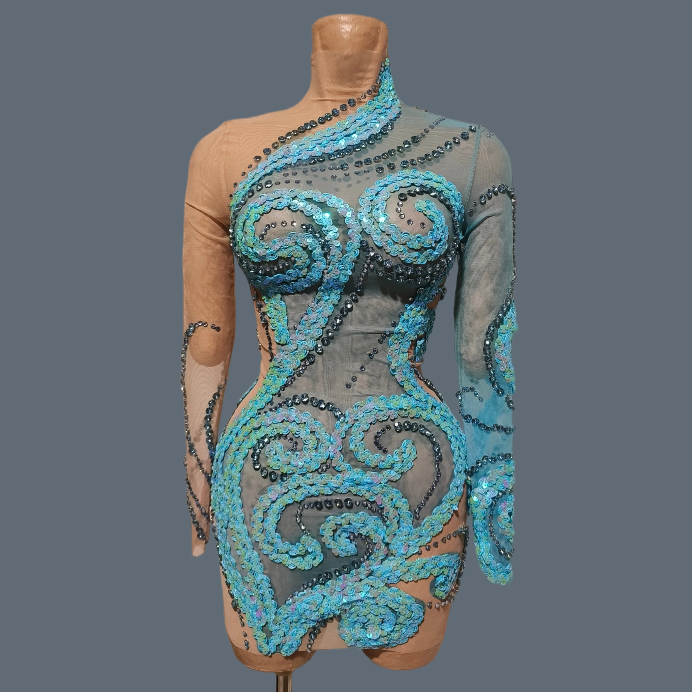 Sparkly Rhinestone Sequins Sparkly Tight Fitting Mini Dress Party Drag Queen Performer Wear Sexy Transparent Mesh Outfit Chitang
Sparkly Rhinestone Sequins Sparkly Tight Fitting Mini Dress Party Drag Queen Performer Wear Sexy Transparent Mesh Outfit Chitang