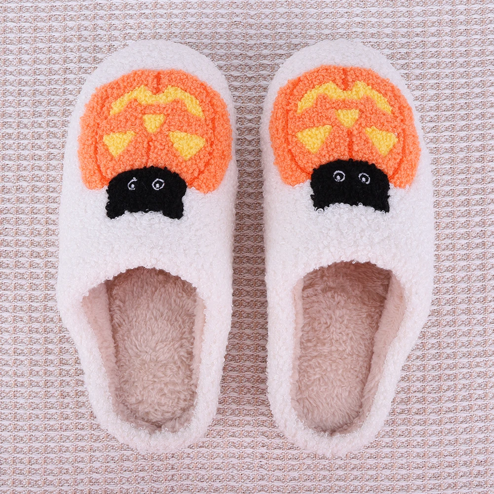 Halloween Plush Slippers Thick-Soled Comfortable Furry Slippers Pumpkin Cat Pattern Warm Slip-On House Shoes for Winter Autumn
Halloween Plush Slippers Thick-Soled Comfortable Furry Slippers Pumpkin Cat Pattern Warm Slip-On House Shoes for Winter Autumn