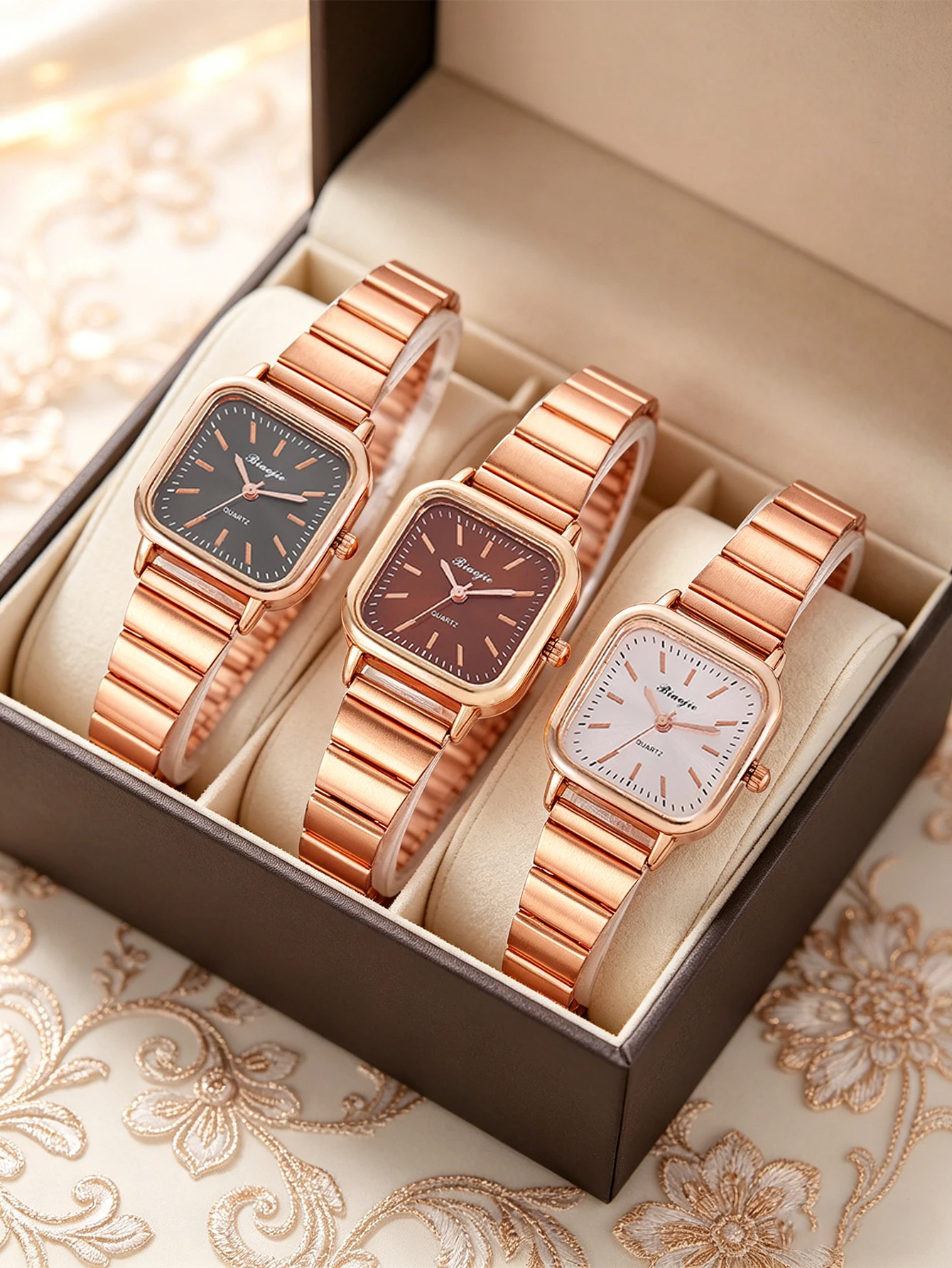 3 Colors Women's Square Watch Rose Gold Metal Band Quartz Wristwatch Ladies Elegant Dress Watches
3 Colors Women's Square Watch Rose Gold Metal Band Quartz Wristwatch Ladies Elegant Dress Watches