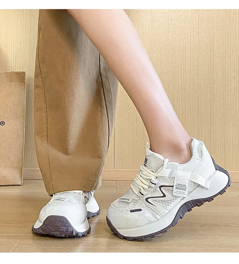 Casual Wear Sports Sneakers For Ladies Simple Style Soft Cushion Sole Breathable Wear Resistant All Match Outdoor Footwear
Casual Wear Sports Sneakers For Ladies Simple Style Soft Cushion Sole Breathable Wear Resistant All Match Outdoor Footwear