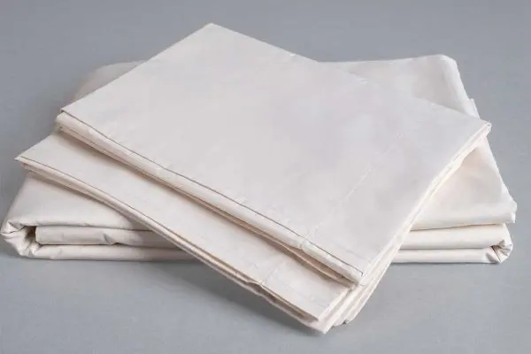 100% Organic Cotton Percale Duvet Cover Set
100% Organic Cotton Percale Duvet Cover Set