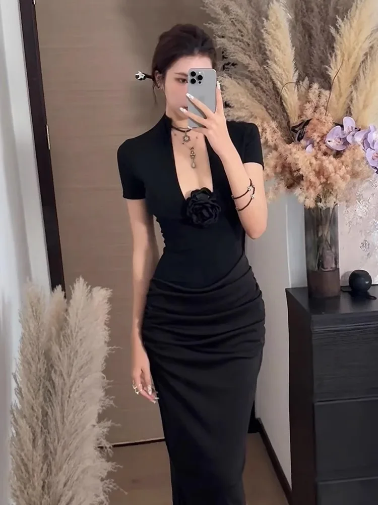 New Chinese Style Rose Dress For Women's Summer, With A Deep Sense Of High-End Design And A Slim Fit Long Skirt
New Chinese Style Rose Dress For Women's Summer, With A Deep Sense Of High-End Design And A Slim Fit Long Skirt