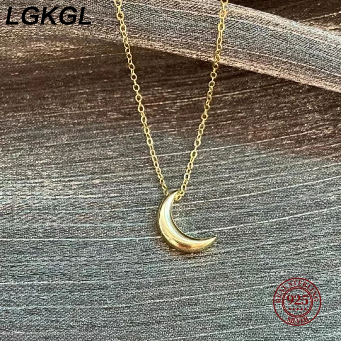 LGKGL Small Moon Necklace S925 Silver Plated 14K Gold Elegant Versatile Pendant Necklace for All Occasions
LGKGL Small Moon Necklace S925 Silver Plated 14K Gold Elegant Versatile Pendant Necklace for All Occasions