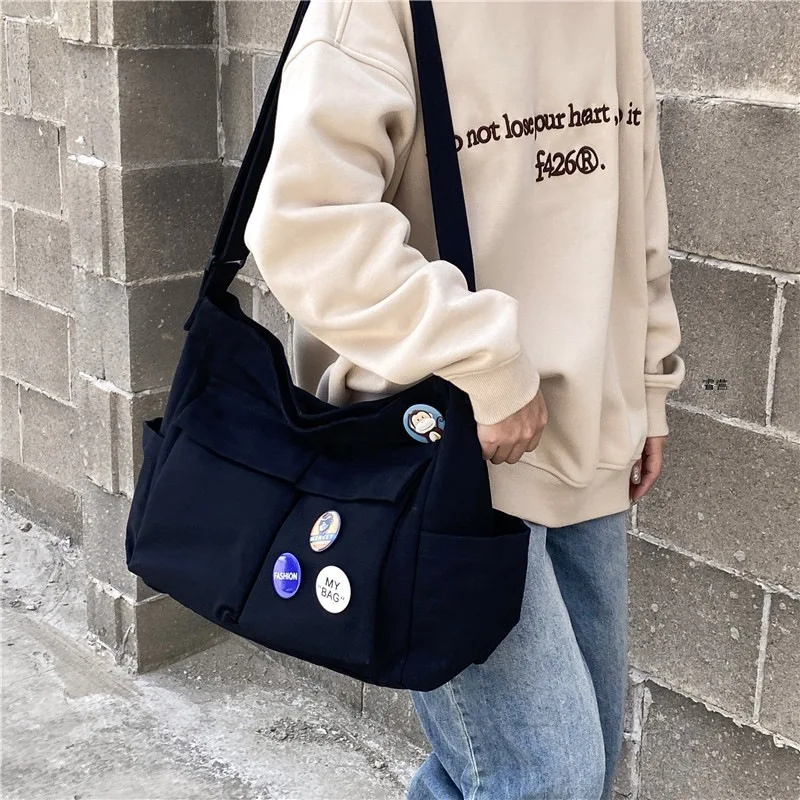 Canvas Bag New Fashion Korean Version Crossbody Bag Women Men Street Trendy Travel Bag Large Capacity Shoulder Bag Messenger Bag
Canvas Bag New Fashion Korean Version Crossbody Bag Women Men Street Trendy Travel Bag Large Capacity Shoulder Bag Messenger Bag