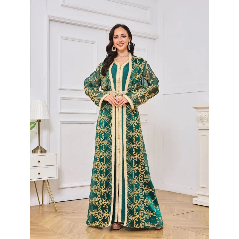 MT052 Middle Eastern New Abaya Women's Embroidered Long Cardigan Two-Piece Set Elegant Dress
MT052 Middle Eastern New Abaya Women's Embroidered Long Cardigan Two-Piece Set Elegant Dress