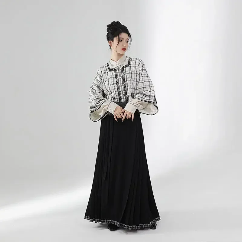 ZhiZaoSi Ming System Square Collar Half Elements Stand Collar Modern Chinese Style Horse Face Skirt Commuting Modern Hanfu
ZhiZaoSi Ming System Square Collar Half Elements Stand Collar Modern Chinese Style Horse Face Skirt Commuting Modern Hanfu