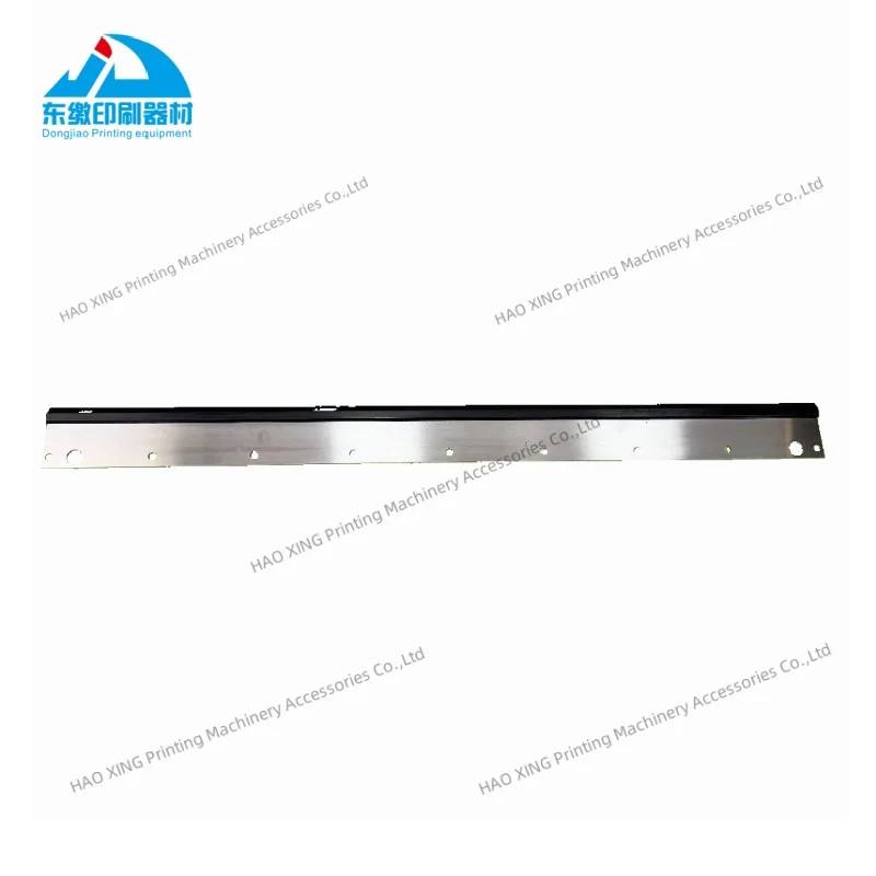 Offset Printing Machine Spare Parts Squeegee for Heidelberg SM72 Printing Accessories 790*60*0.5mm Wash up Blade 68.010.180
Offset Printing Machine Spare Parts Squeegee for Heidelberg SM72 Printing Accessories 790*60*0.5mm Wash up Blade 68.010.180
