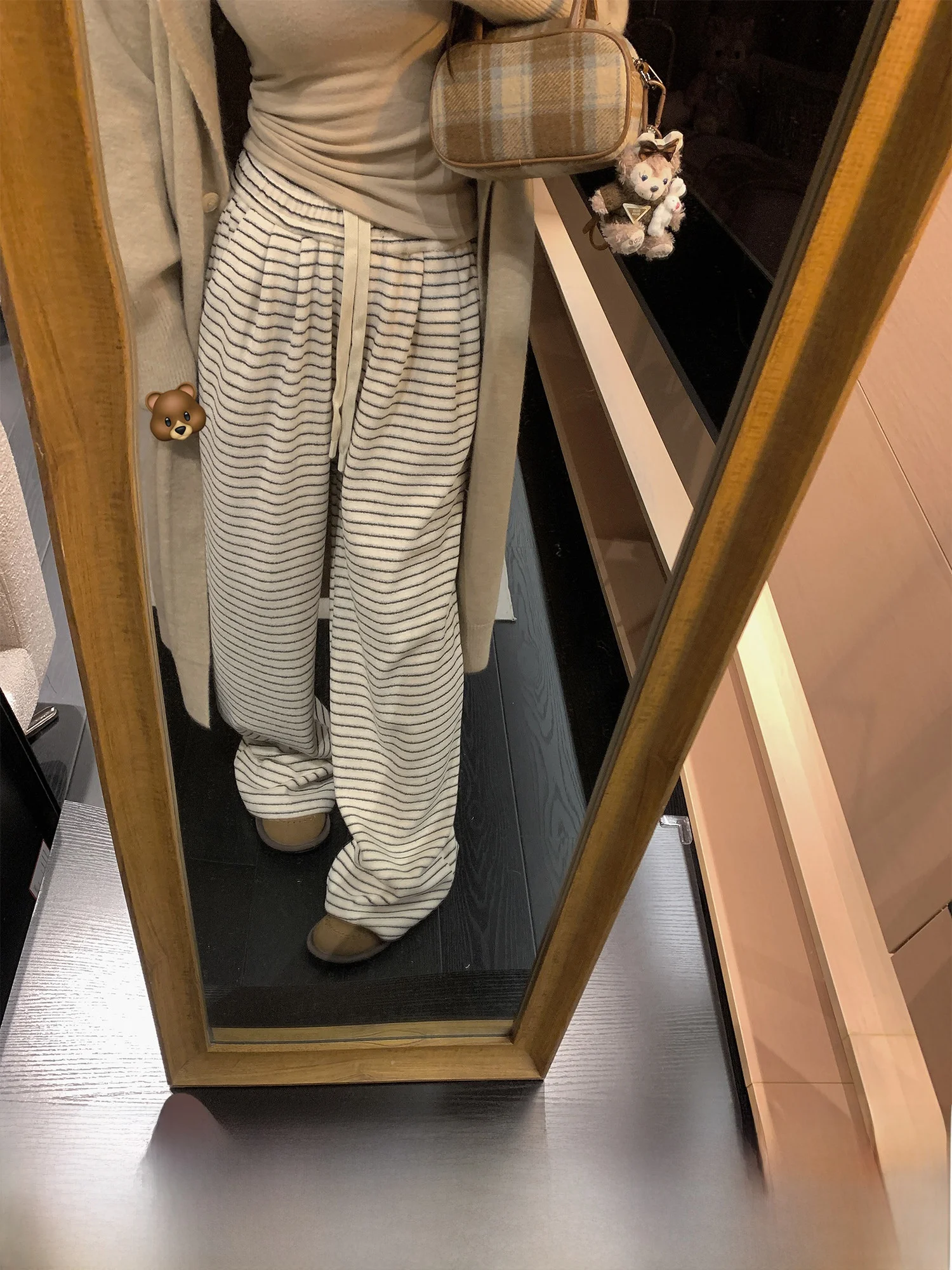 Laid-ba Sle Женские повседневные брюки с прямыми штанинами на подкладке в Корейском стиле, простые в тон, для похудения, с широкими штанинами, для похудения...
Laid-ba Sle Женские повседневные брюки с прямыми штанинами на подкладке в Корейском стиле, простые в тон, для похудения, с широкими штанинами, для похудения...