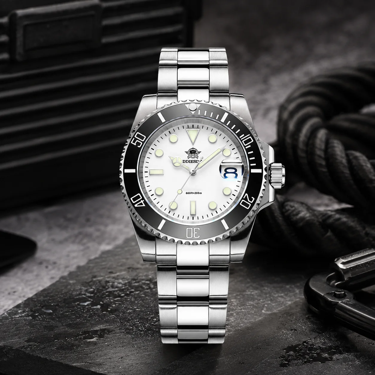ADDIESDIVE NEW Men's Diver Quartz Watch Stainless Steel 200M Super Luminous Watches For Men Business Outdoor Sports Wristwatches
ADDIESDIVE NEW Men's Diver Quartz Watch Stainless Steel 200M Super Luminous Watches For Men Business Outdoor Sports Wristwatches
